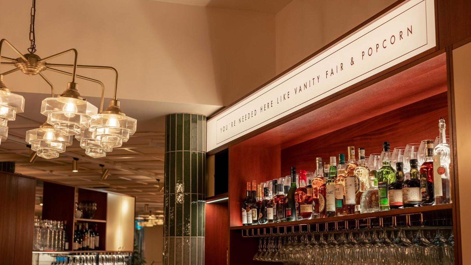 Jacyz Hotel Gothenburg Exterior photo The bar at the London Hilton on Park Lane