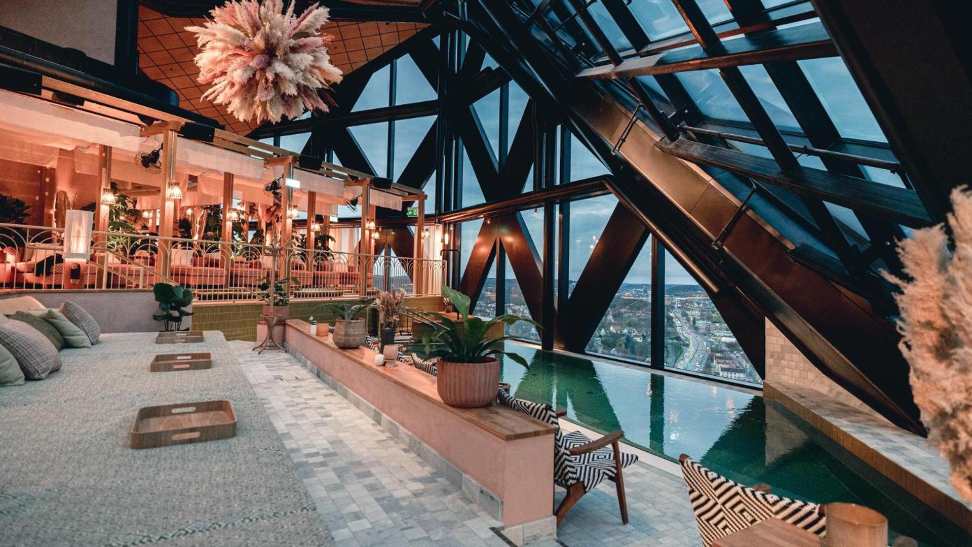 Jacyz Hotel Gothenburg Exterior photo The 2019 Sky Bar